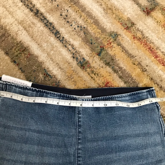 High rise pull-on flare jeans - Picture 8 of 13